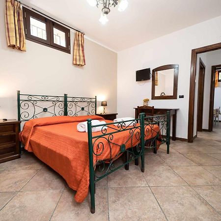 Villa Claudia By Vivimy Parabita Zewnętrze zdjęcie